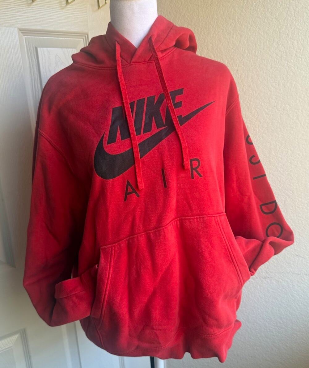 Nike Air Men's Red Graphic Logo Fleece Pullover Hoodie Pockets Size M